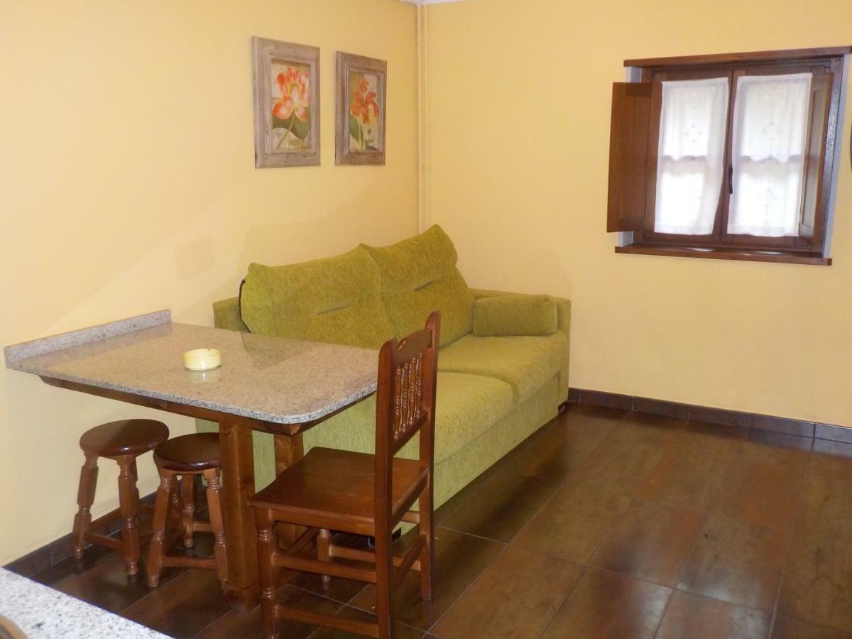 Apartamentos Rurales La Husteriza Ruenes Exterior photo